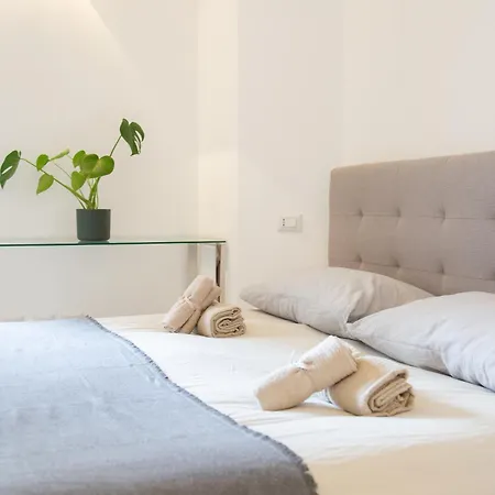 Modern Peaceful Flat In The City Centre