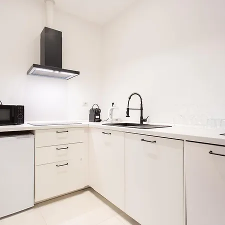 Modern Peaceful Flat In The City Centre Lägenhet Milano